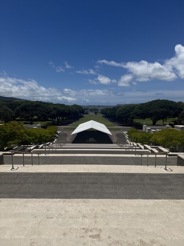 Weite Anlage des National Memorial Cemetery of the Pacific